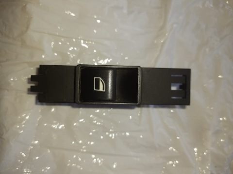 ПЕРЕМИКАЧ СКЛА ПРАВИЙ ПЕРІД BMW E46 1998-2001 OE 6902176 