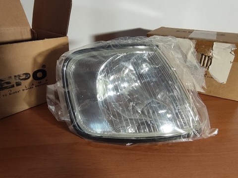 Lampa Kierunkowskaz audi a3 prawa lewa nowe  