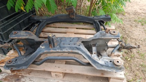 HONDA ACCORD VI СЕДАН 97-02 1.8 ПІДРАМНИК БАЛКА 