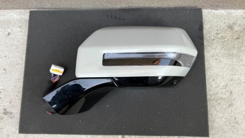 ДЗЕРКАЛО ЗОВНІШНЄ KIA EV9 MV 23- ЛІВЕ 87610DO240 
