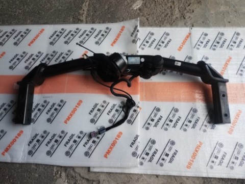 ГАК БУКСИРУВАЛЬНИЙ / ФАРКОП ORIS AUDI Q5 8R 8R0800495E 