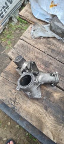 КЛАПАН ЕГР 2.0 TDI 03G 129 637 A 