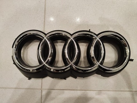 ORIGINAL INSIGNIA LOGOTIPO EN REJILLA DE RADIADOR AUDI A7 S7 CROMO  