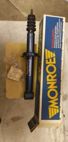 R3715 Amortigua VW Golf Jetta Scirocco Monroe