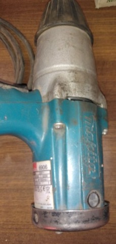 MAKITA 6906 КЛЮЧ UDAROWY 620W + НАВЕСНОЕ