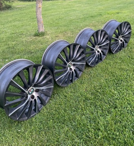 ДИСКИ ALFA ROMEO GIULIETTA OE 156093273 7,5 18H2 ET41 5X110 