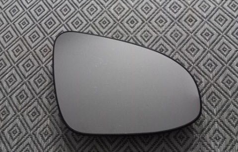 ВКЛАДКА ПРАВОЇ ДЗЕРКАЛА TOYOTA YARIS 3 2011-2019. ORYGINAL. 