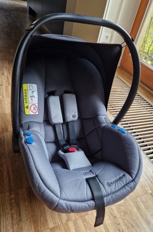 SILLA I NOSIDLO: AVIONAUT PIXEL + BASE ISOFIX  