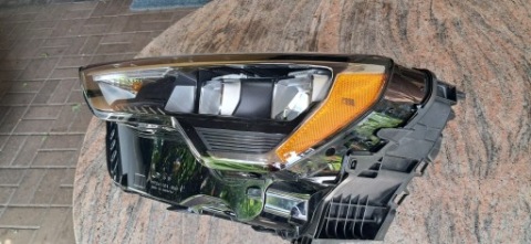 AUDI Q3 ФАРА ЛІВА ПЕРІД NR ЗАПЧАСТИНИ 83A941011B 