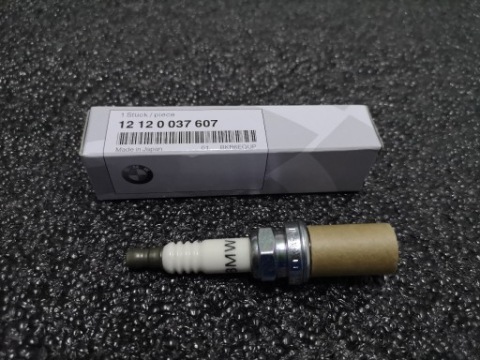 ОРИГІНАЛ СВІЧКИ ЗАПАЛЕННЯ PLATYNOWE BMW OE ТИП 12120037607 