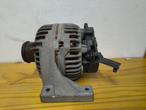 VOLVO ОРИГІНАЛЬНИЙ ГЕНЕРАТОР S80 S40 S60 V70 V40 XC90 70 8622786 0124525014 
