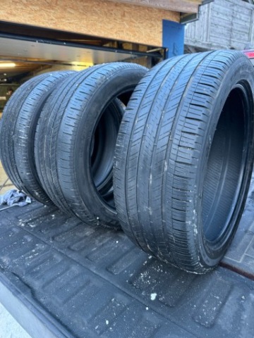 Goodyear Eagle touring 285/45/22 Ram