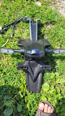 R7 2026, КРІПЛЕННЯ TABLICY, ОРИГІНАЛ YAMAHA 