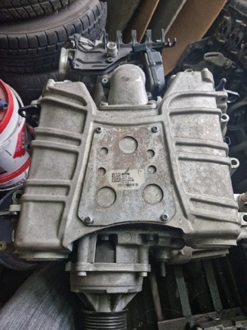 КОМПРЕСОР 3.0 TFSI CREC 06E145601BD