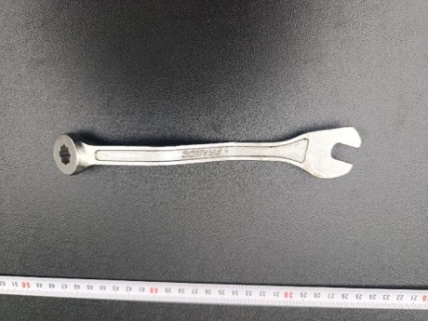 FACOM T112-B FRE 279-01 КЛЮЧ DO ГАЛЬМІВ RENAULT R4,R5,R6,R12,R16,R15,R17 