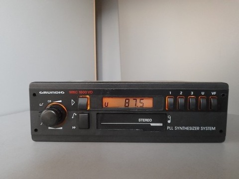 RADIO GRUNDIG WKC1800VD MERCEDES W201 W124 W126  