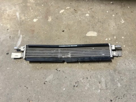 РАДІАТОР МАСТИЛА КОРОБКИ ПЕРЕДАЧ BMW G20 9429794 