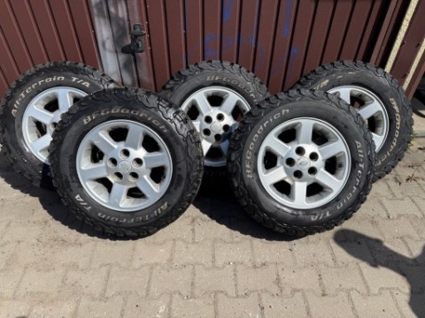 КОЛЕСА LAND ROVER DISCOVERY ШИНИ BFG A/T 235/70R16 5SZTUK 