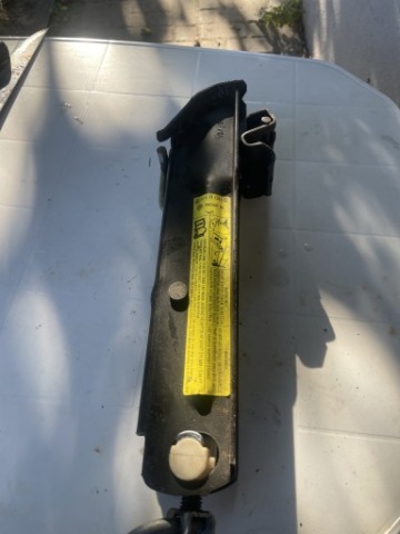 VW ПАСАТ B6 ДОМКРАТ ПІДЙОМНИК 3C0011031B 