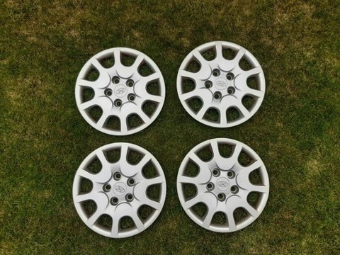 ORIGINAL 4 TAPACUBOS 15 INTEGROS HYUNDAI I30 II IX20  