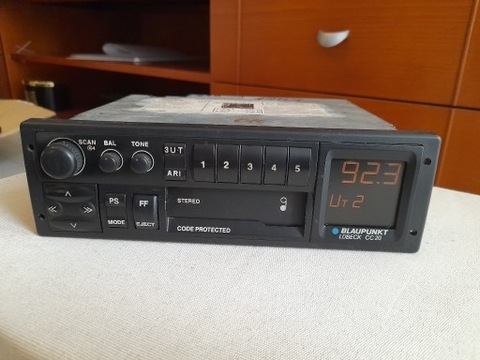 RADIO BLAUPUNKT LUBCEK CC20 W201 W124 W126  