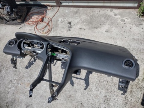 КОНСОЛЬ ДОШКА PEUGEOT 5008 I ,AIR BAG ПІД DVD ,HEAD UP, 08-17R 