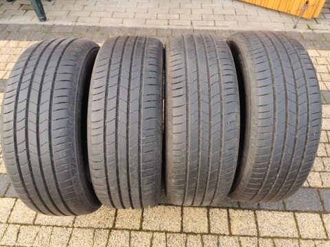 КОМПЛЕКТ ШИН KUMHO 215/55 R18 7MM!! PO 2 SEZONACH