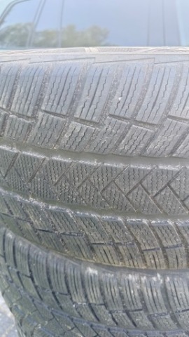 ШИНИ ЗИМОВІ VREDESTEIN 285/45 R21 