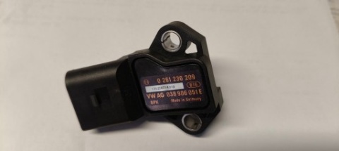 ДАТЧИК ДАВЛЕНИЯ 038906051E 