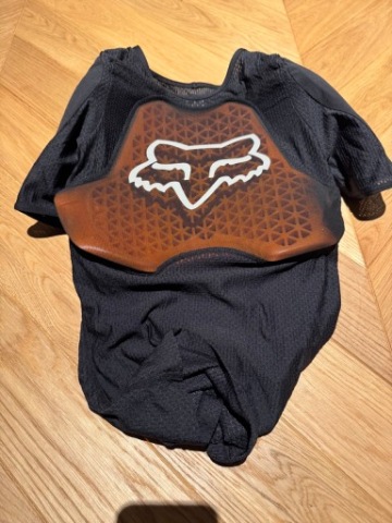 FOX PROTECTION SLEEVELESS 