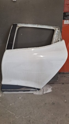 ДВЕРІ ЛІВЕ ЗАД RENAULT CLIO IV (2012->) 821016892R 