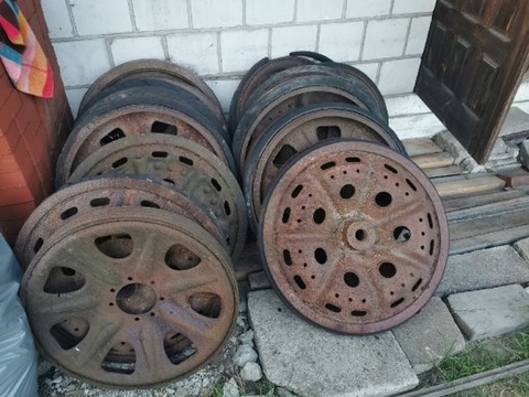 WHEELS FROM SDKFZ 7/8 CHEAP  