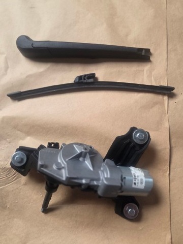 MOTEUR BALAI D'ESSUIE-GLACE ARRIÈRE KIA CEED 3 HATCHBACK - milautoparts.fr