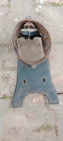KIAUTAS ФАРИ КОРПУС КОМАР 2350 