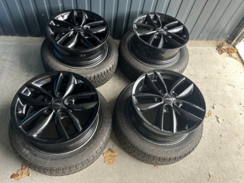 ДИСКИ АЛЮМІНІЄВІ МІНІ (R60, R61) 17X7J 5X112 (9 803 726) 