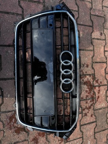 РЕШІТКА AUDI A4B8 РЕСТАЙЛ 