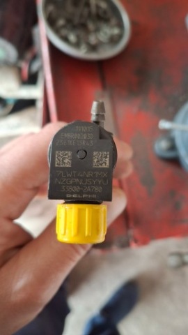 ФОРСУНКА ФОРСУНКА KIA VENGA RIO 3 PRO CEED 1.4 CRDI 33800-2A780 EMBR0 