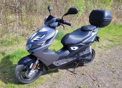 Yamaha aerox 50 2014r