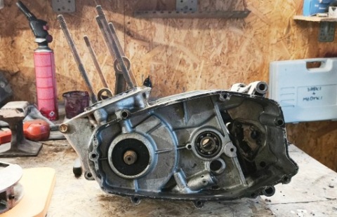 KARTERY, ВАЛ JAWA 350 TS. ORYGINAL. 
