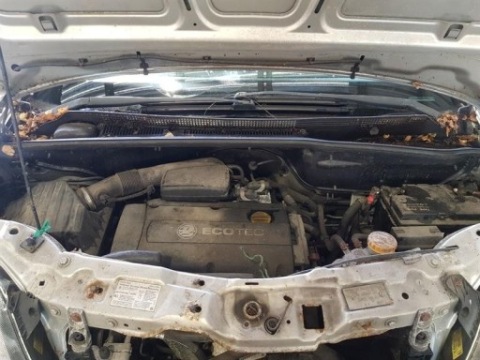ДВИГУН OPEL ASTRA H ZAFIRA B MERIVA A 1.6 16V Z16XEP 72000 MIL 