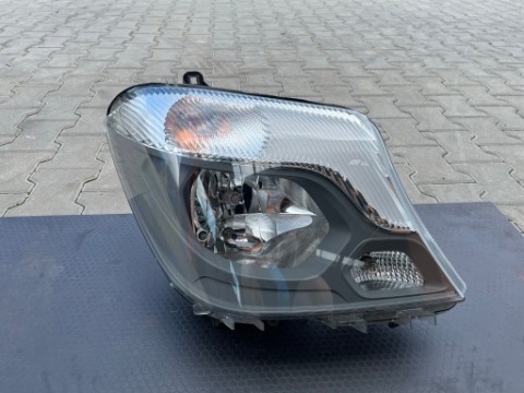 ФАРА ПРАВА ПЕРІД MERCEDES SPRINTER W906 РЕСТАЙЛ A9068202461 ОРИГІНАЛ HELLA 