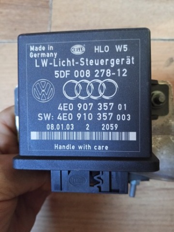 ОРИГІНАЛЬНИЙ МОДУЛЬ УПРАВЛІННЯ OSWIETLENIEM AUDI A8D3 