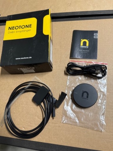 АНТЕНА AKTYWNA NEOTONE 100X DAB / DAB+ DO РАДІО АВТОМОБІЛЬНОГО 