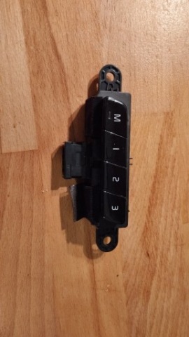 ПЕРЕМИКАЧ ПАМЯТЬ СИДІННЯ VOLVO XC90 II 31376462 