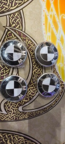 ЧОРНІ КОВПАЧКИ NA КОЛЕСА BMW 68MM 