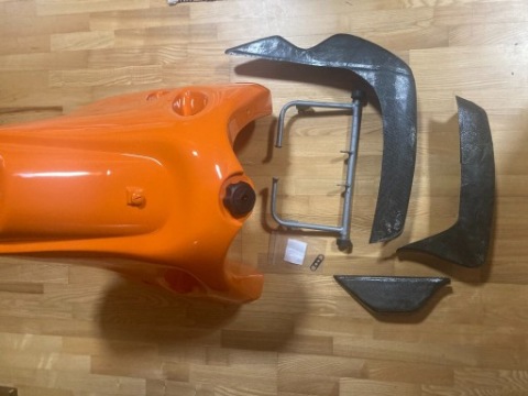 БАК ПАЛИВА KTM LC4 ADVENTURE 30L PO ВІДНОВЛЕННЯ КОМПЛЕКТ СТЕЛАЖ I КРИШКИ 