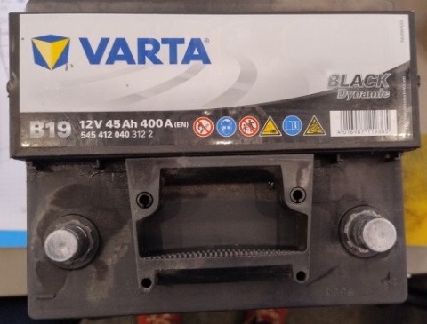 АКУМУЛЯТОР VARTA 45AH/400A ЧОРНИЙ DYNAMIC (P+ 1) 