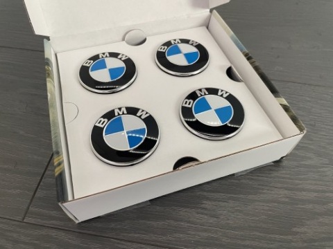 КОМПЛЕКТ NOWYCH DEKIELKOW BMW 56MM 6850834 