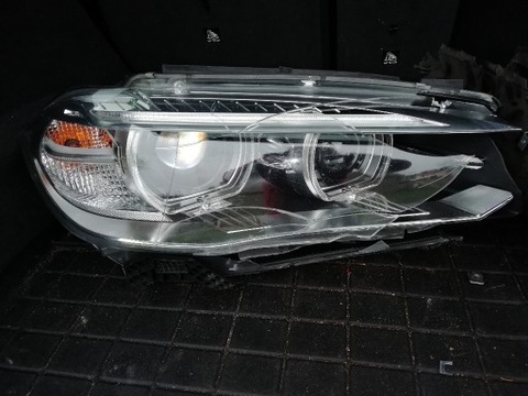 FARO DERECHA BMW X5 F 15 BIXENON EE.UU. DIRECCIONAL  