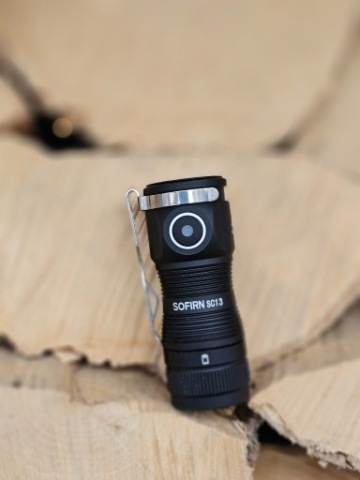 SOFIRN SC13 - ULTRAMALA ЛІХТАРИК EDC 1300 LM, USB-C, ДІОДА SST40, ЧОРНА 